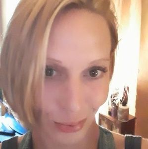 Meet your Posher, Sheena